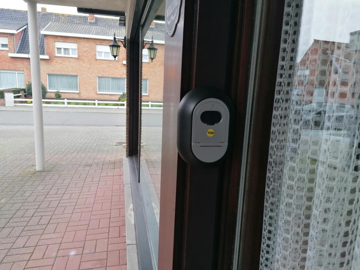 Logies Lily Apartment Oudenburg Exterior foto